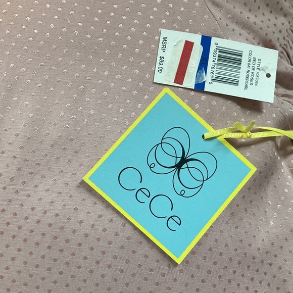 CeCe Blouse - NWT - Ruffle Sleeves - XL - Picture 16 of 16